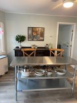 1942 E 120th St #2 - Photo 1 of 1