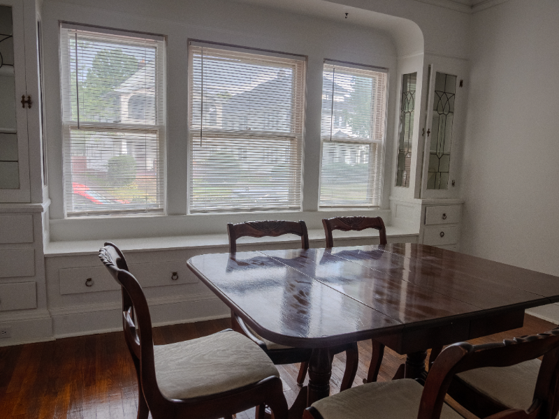 2580 E 127th St - Photo 4 of 14