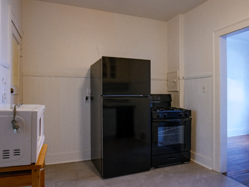 2580 E 127th St - Photo 6 of 14