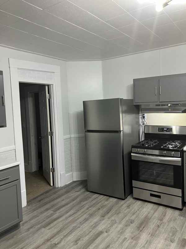 3 N Oak St #A - Photo 2 of 13