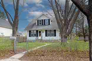 818 7th Ave N #2 - Photo 1 of 1