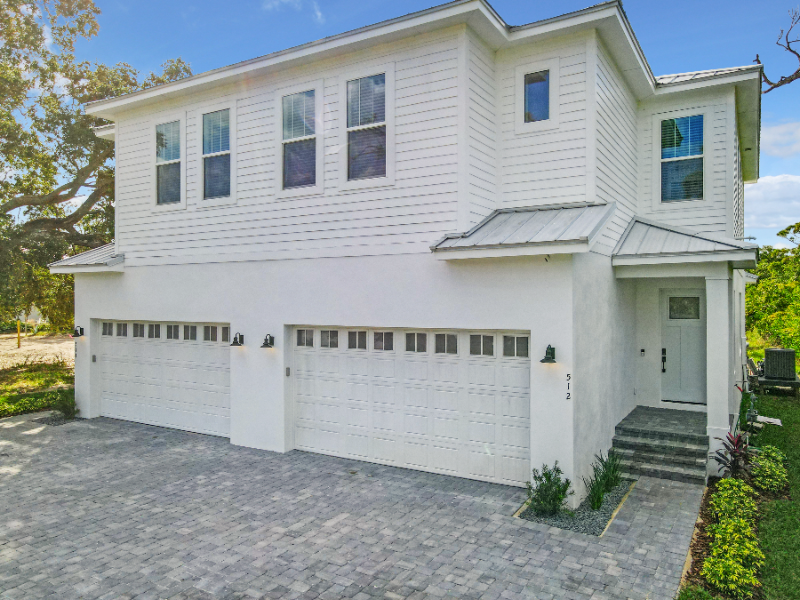 512 S Peninsula Ave