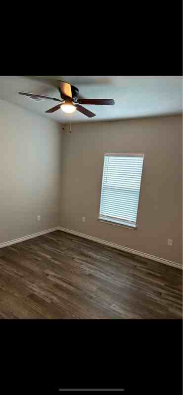 800 Cr - Photo 6 of 9