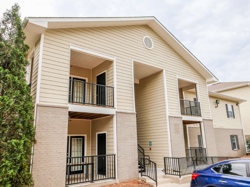 1101 Molly Barr Rd #401