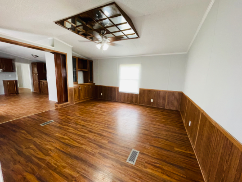 33230 Walker Rd N #MH - Photo 4 of 17