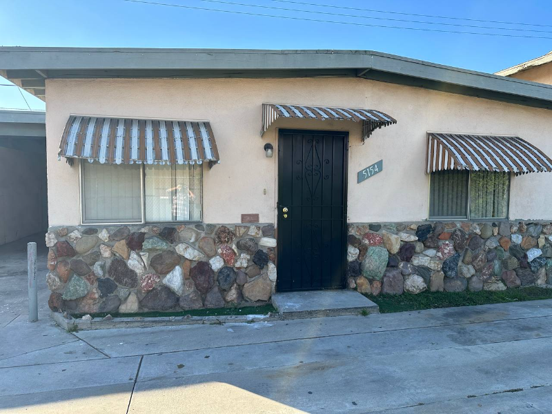 5154 Santa Ana St - Photo 3 of 27