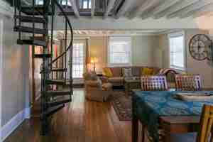 featured image of 4851 River Rd #A