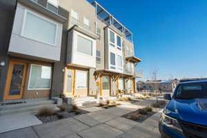 featured image of 11237 S Freestone Rd