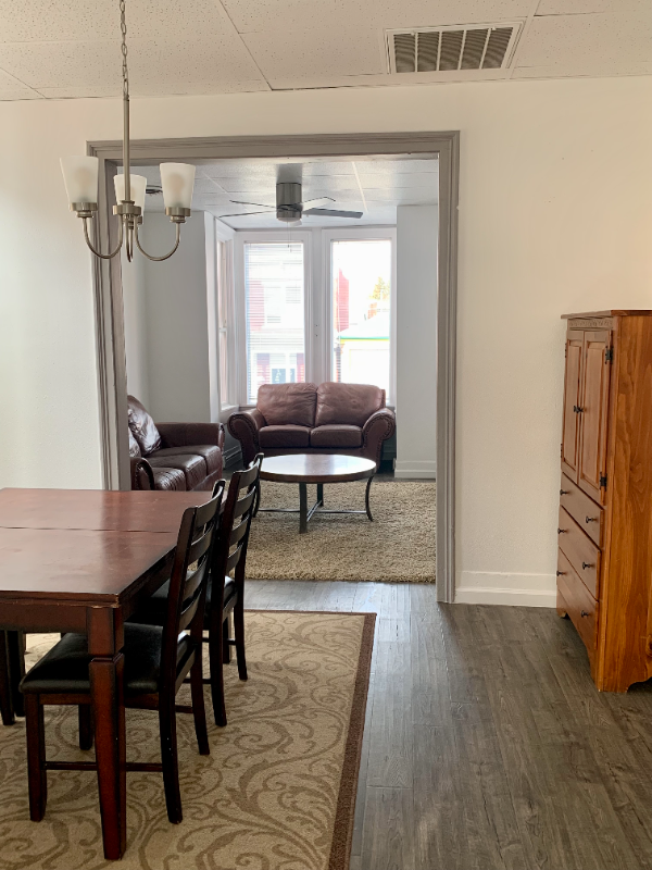 516 W Park St #B - Photo 7 of 12