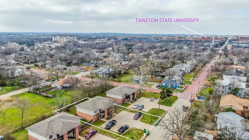 852 W Vanderbilt St #1102 - Photo 2 of 12