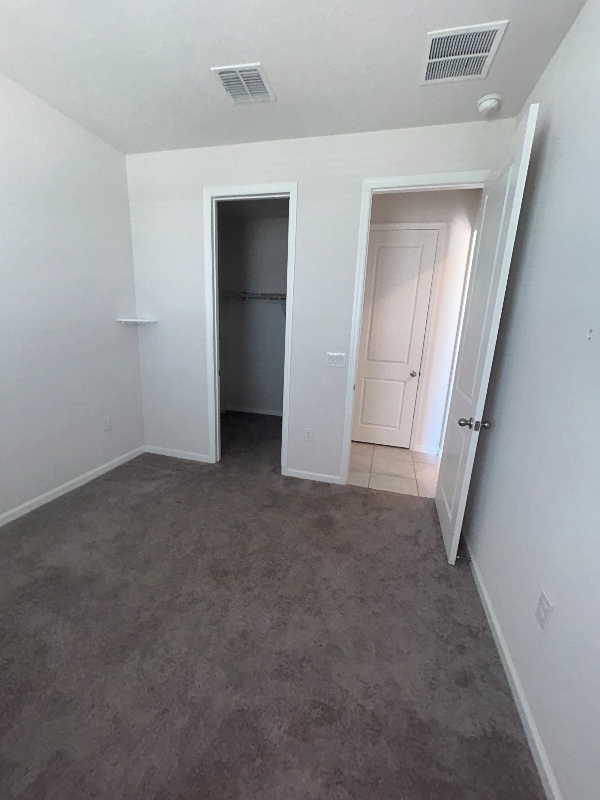 228 Hillcrest Dr - Photo 5 of 22