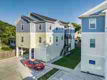 144 W 5th St #B - Photo 1 of 1