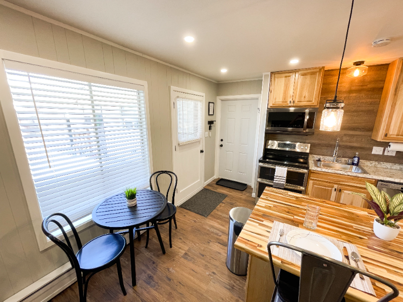 1845 Portland St #2 - Photo 3 of 14