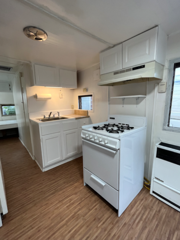 15012 Lemoli Ave - Photo 2 of 11