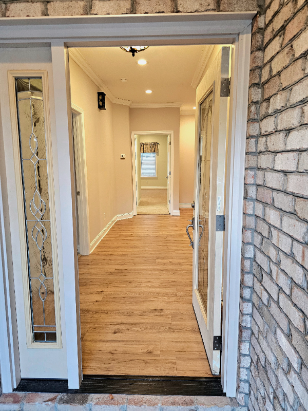 261 Wrenwood Ct - Photo 5 of 21