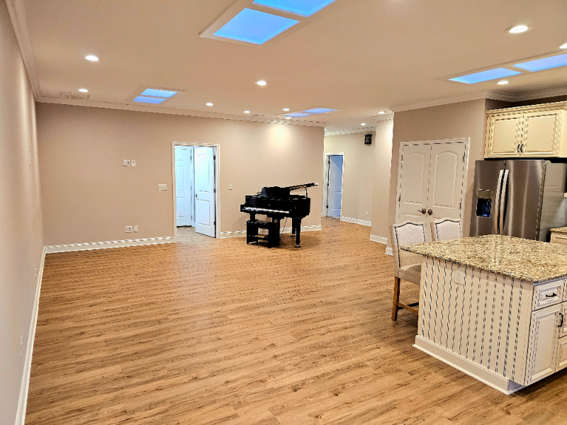 261 Wrenwood Ct - Photo 7 of 21