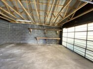 1118 Vine St - Photo 3 of 3