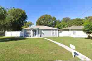 featured image of 2002 N Saint Vincent St
