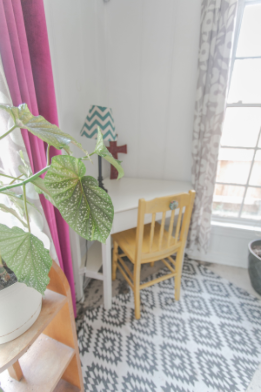 3405 Nw 25th St - Photo 5 of 24