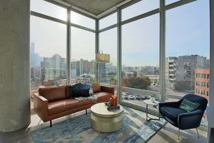 717 N Milwaukee Ave - Photo 1 of 1