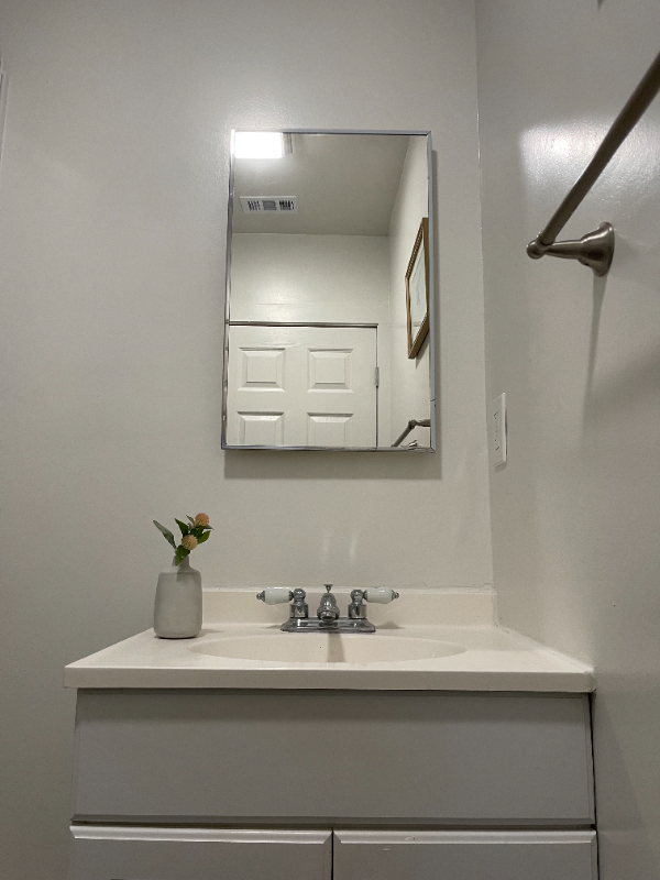 2115 Raymond Ave #2117 - Photo 7 of 14