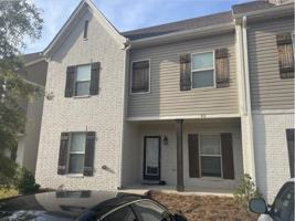 featured image of 412 Walker Cir