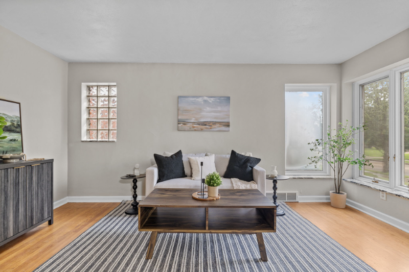 5708 Potomac St - Photo 3 of 26