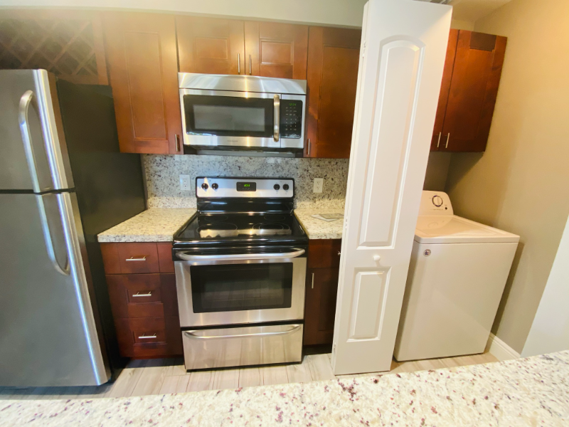 1239 Sw 46th Ave #908 - Photo 3 of 46