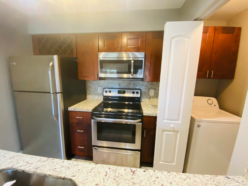 1239 Sw 46th Ave #908 - Photo 4 of 46