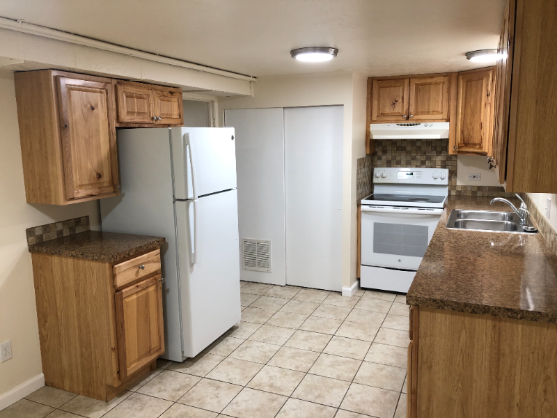 1015 Roosevelt Ave #B1 - Photo 3 of 17