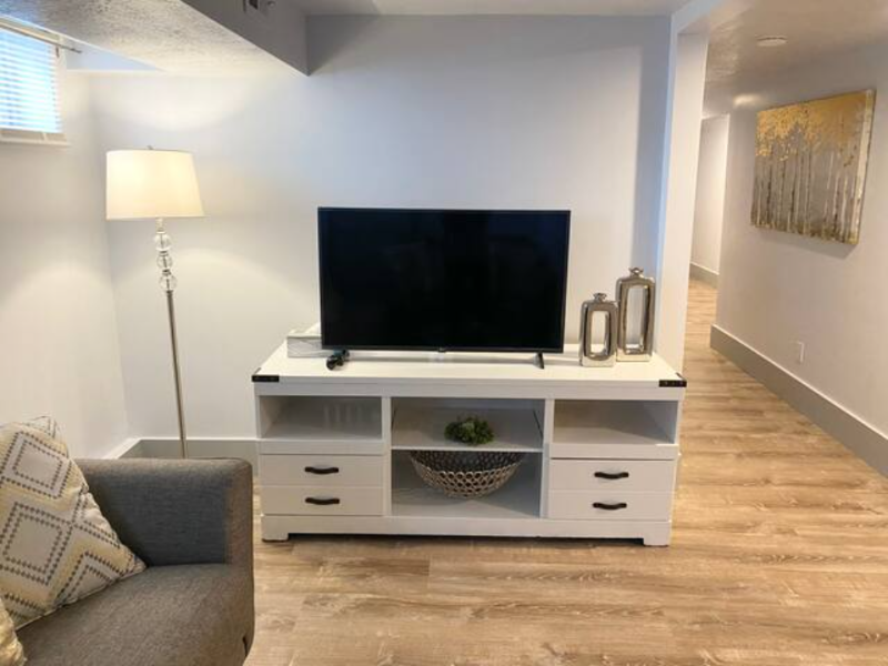 802 E St - Photo 3 of 22