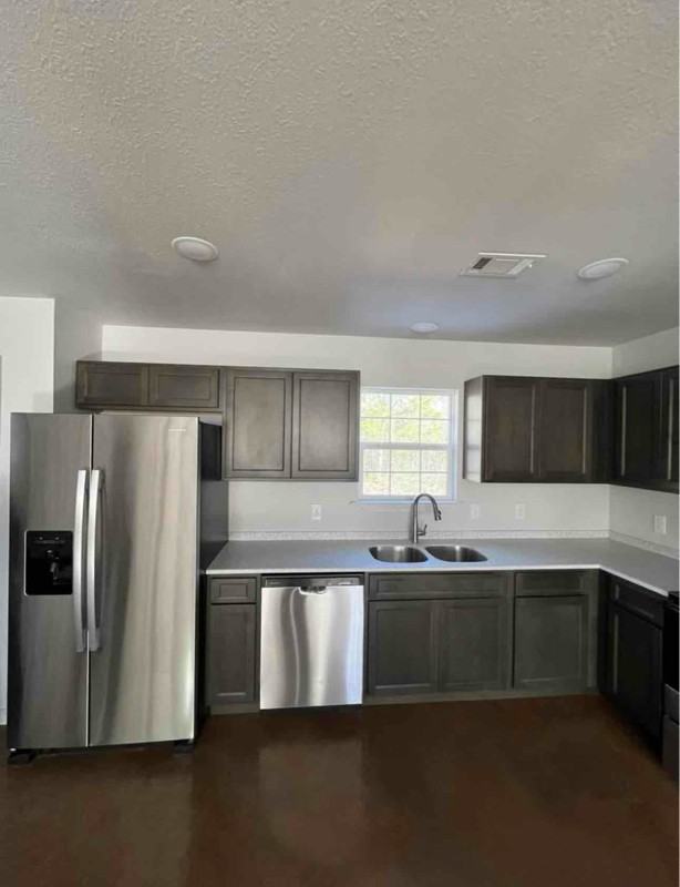 158 Rustic Ln - Photo 2 of 12