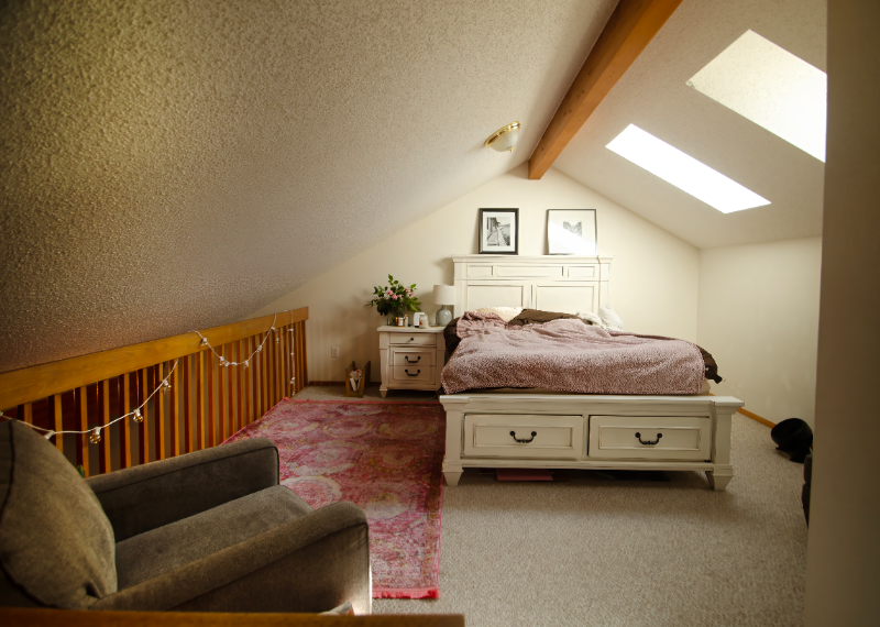 2829 Springdale Ln - Photo 3 of 9