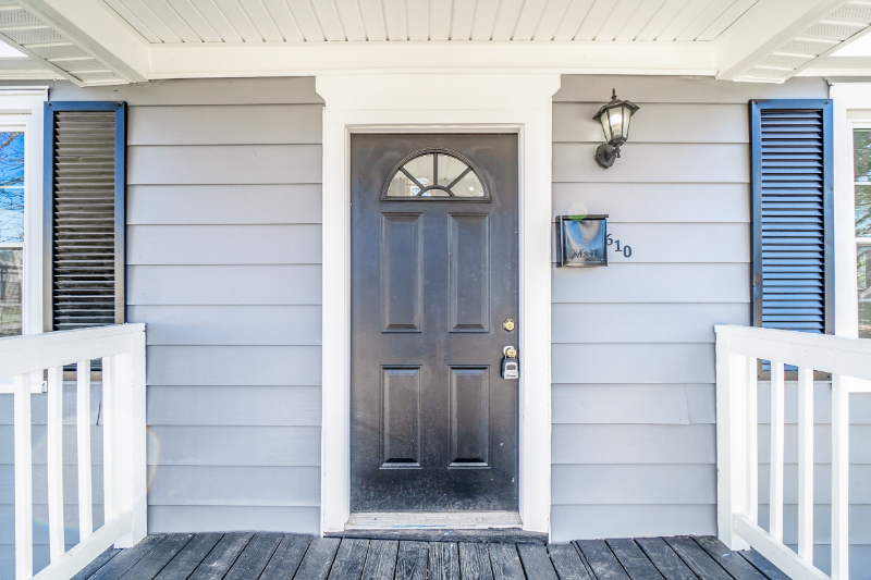 1610 Shiloh Pl - Photo 4 of 19