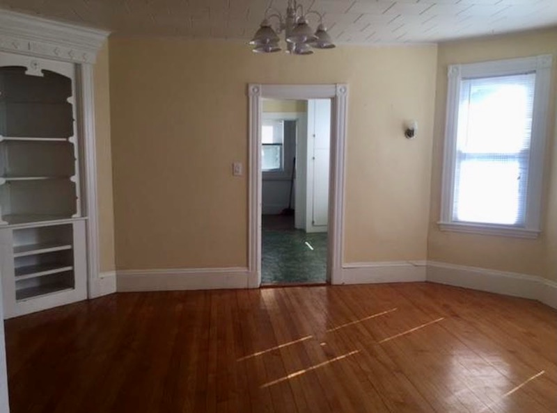 166 Kendrick Ave - Photo 6 of 11