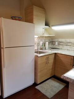 1317 E 1st St #2 - Photo 3 of 7