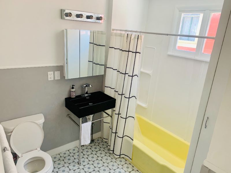 108 W Gold St - Photo 5 of 23