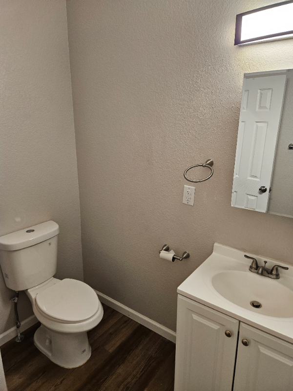 817 E B St #A - Photo 6 of 15