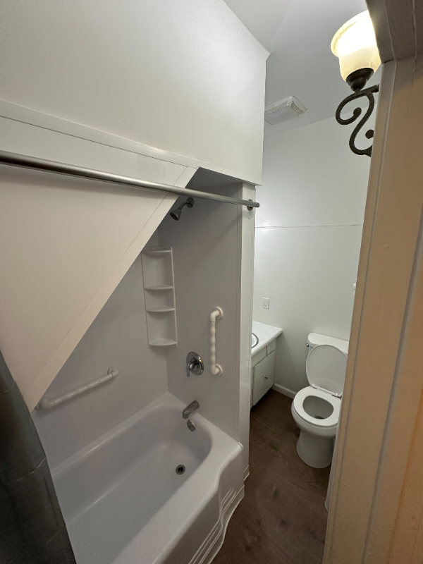 136 Sawyer Ave #2 - Photo 6 of 9