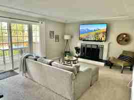 featured image of 9515 Sw Edgewood St