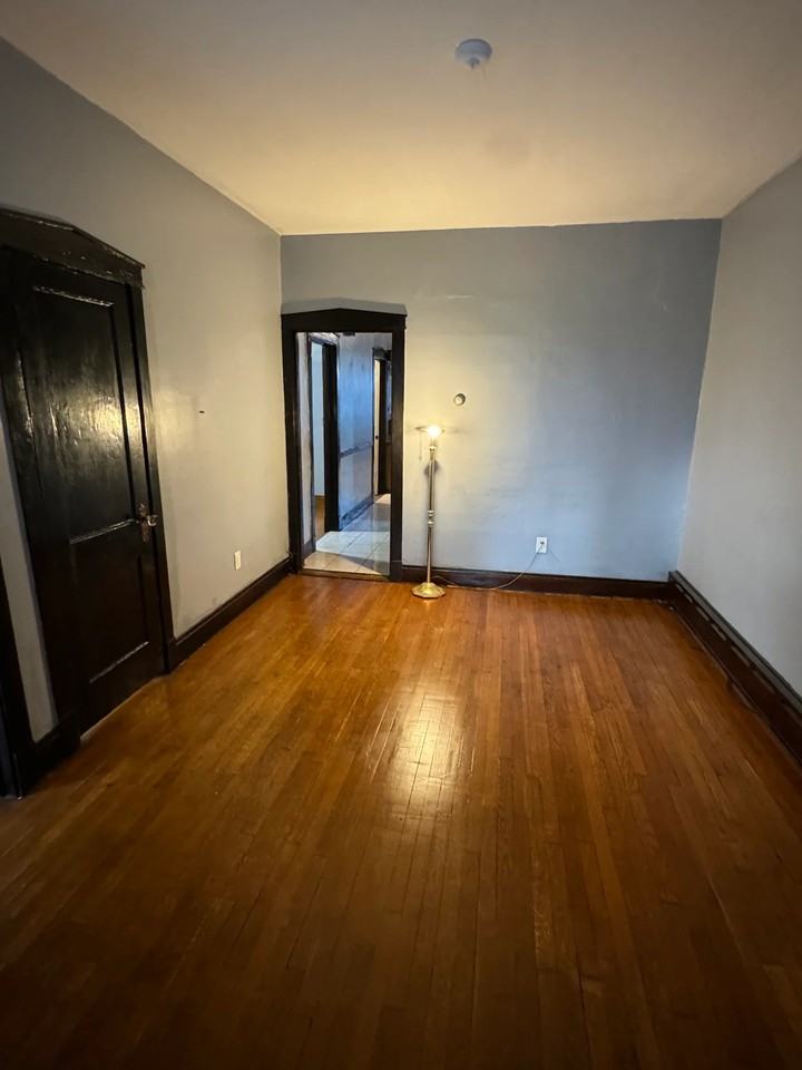 8331 S South Shore Dr #1 - Photo 7 of 17