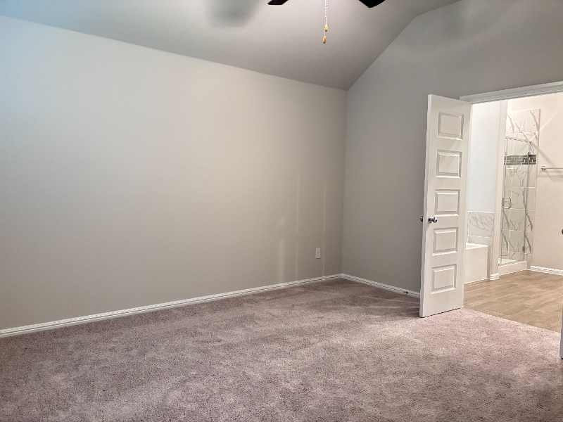 2608 Rambling Rd - Photo 7 of 23