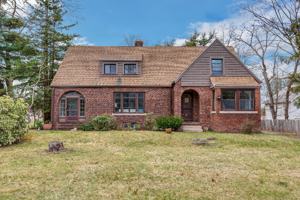 featured image of 60 Maple Ave