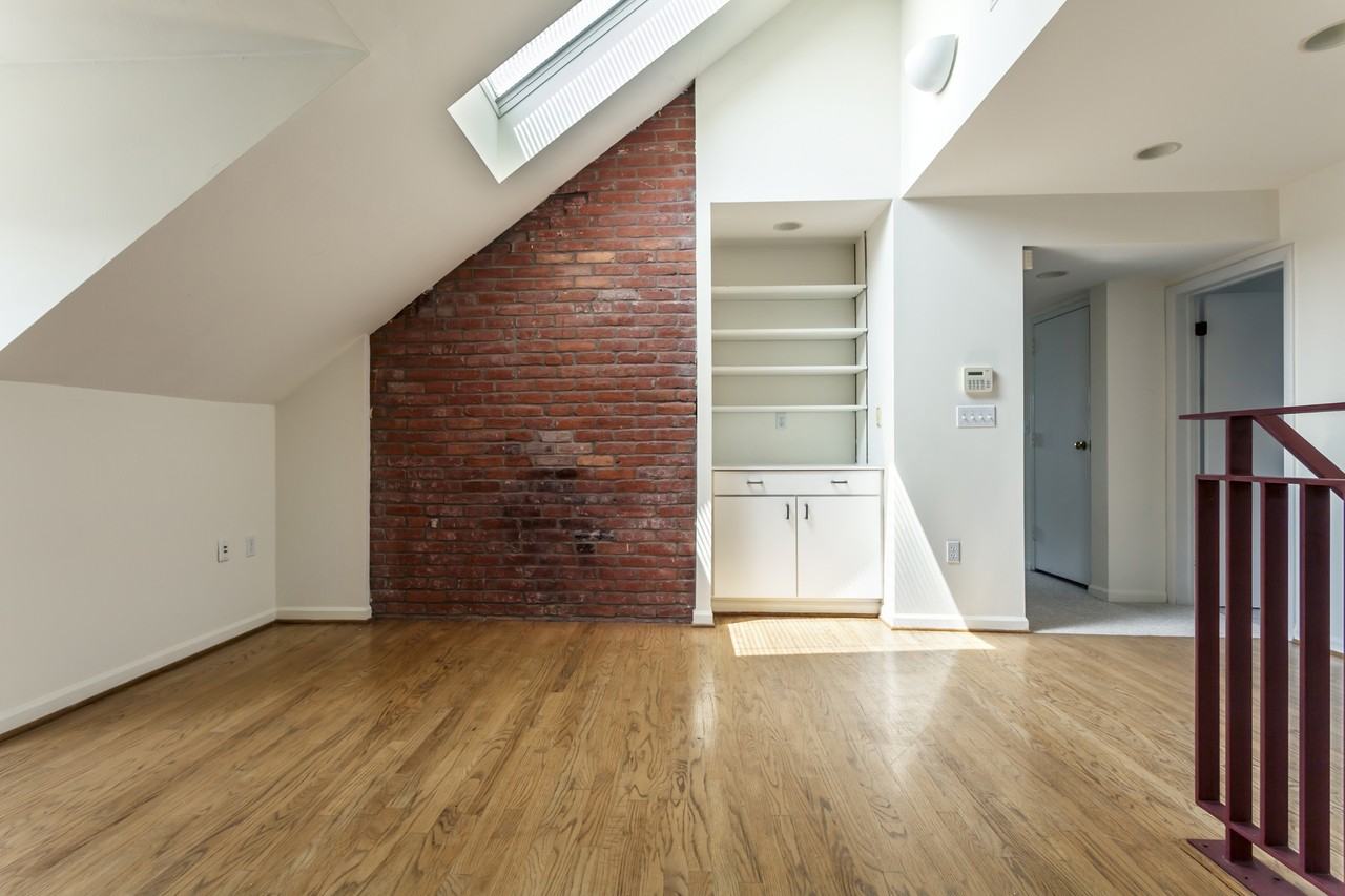 441 Shady Ave #31 - Photo 2 of 7