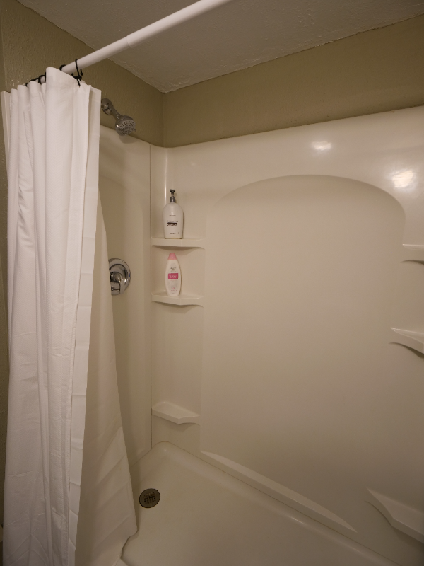 819 12th Ave - Photo 6 of 9