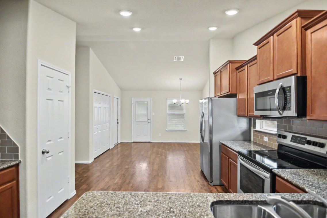 4901 Mohawk Dr #NA - Photo 5 of 18