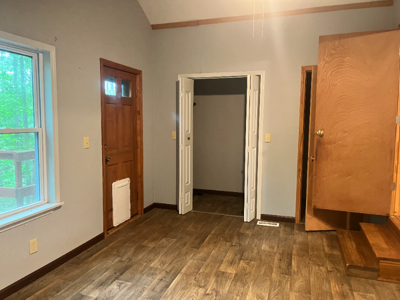 2105 Bardowl Ln - Photo 6 of 19