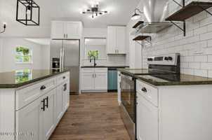 featured image of 2203 Bourget Dr