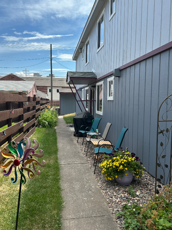 1028 Longstaff St #2 - Photo 4 of 27