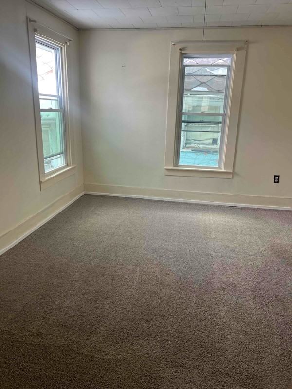 508 W 1st St #2 - Photo 3 of 4